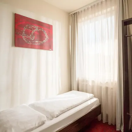 Am Technik Museum 3*