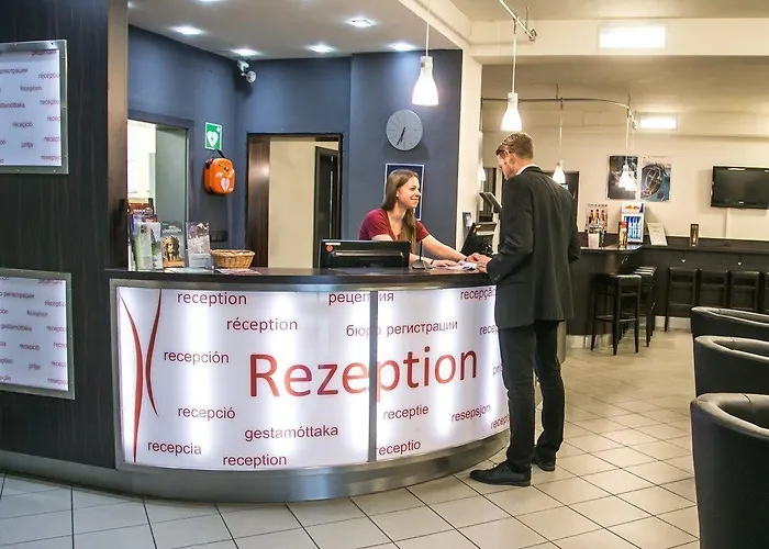 Am Technik Museum 3* שפייר