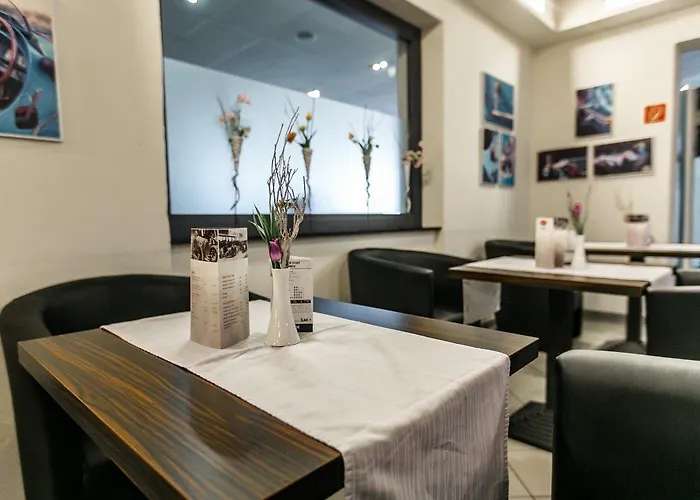 Hotell Am Technik Museum